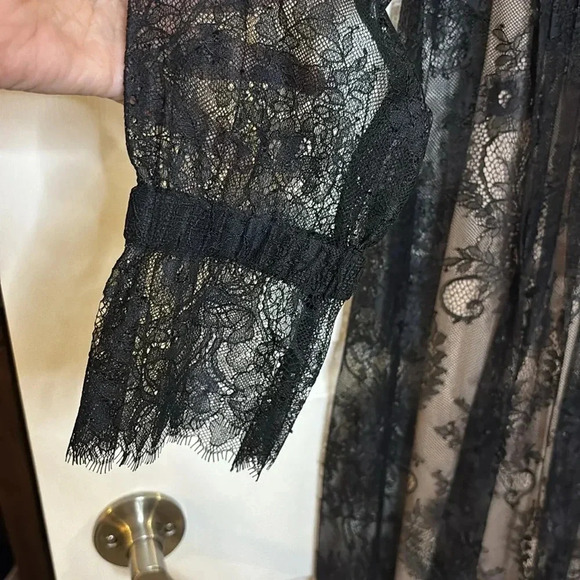 EUC PHILOSOPHY women’s black lace dress size 6 includes slip long - Picture 4 of 11